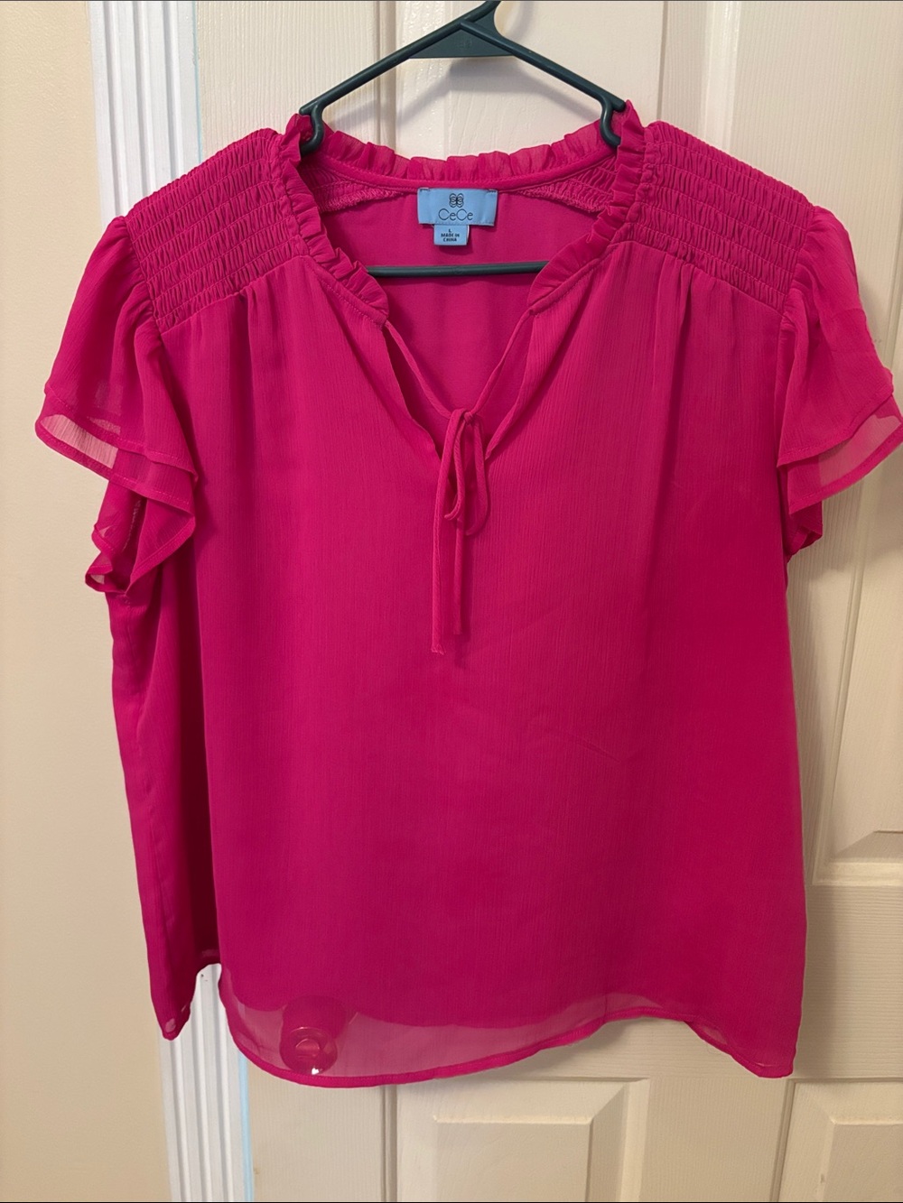 CeCe Bright Fuchsia Tie-Front Flutter Sleeve Blouse